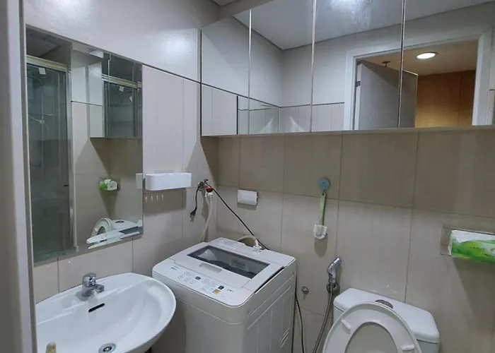 Condotel Sm Moa Sea Residences *